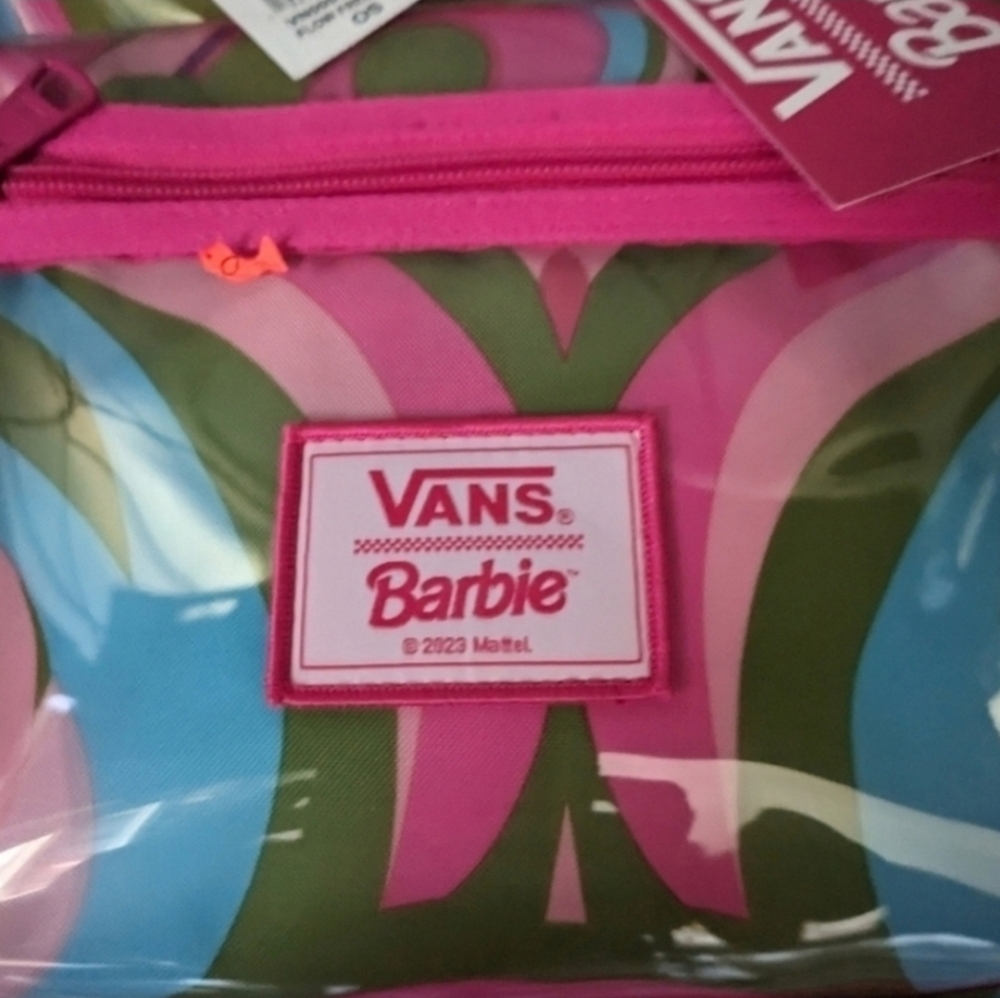 Barbie Mattel Backpack Womens Limited Edition NWT Pink Green 102025 - Picture 12 of 12
